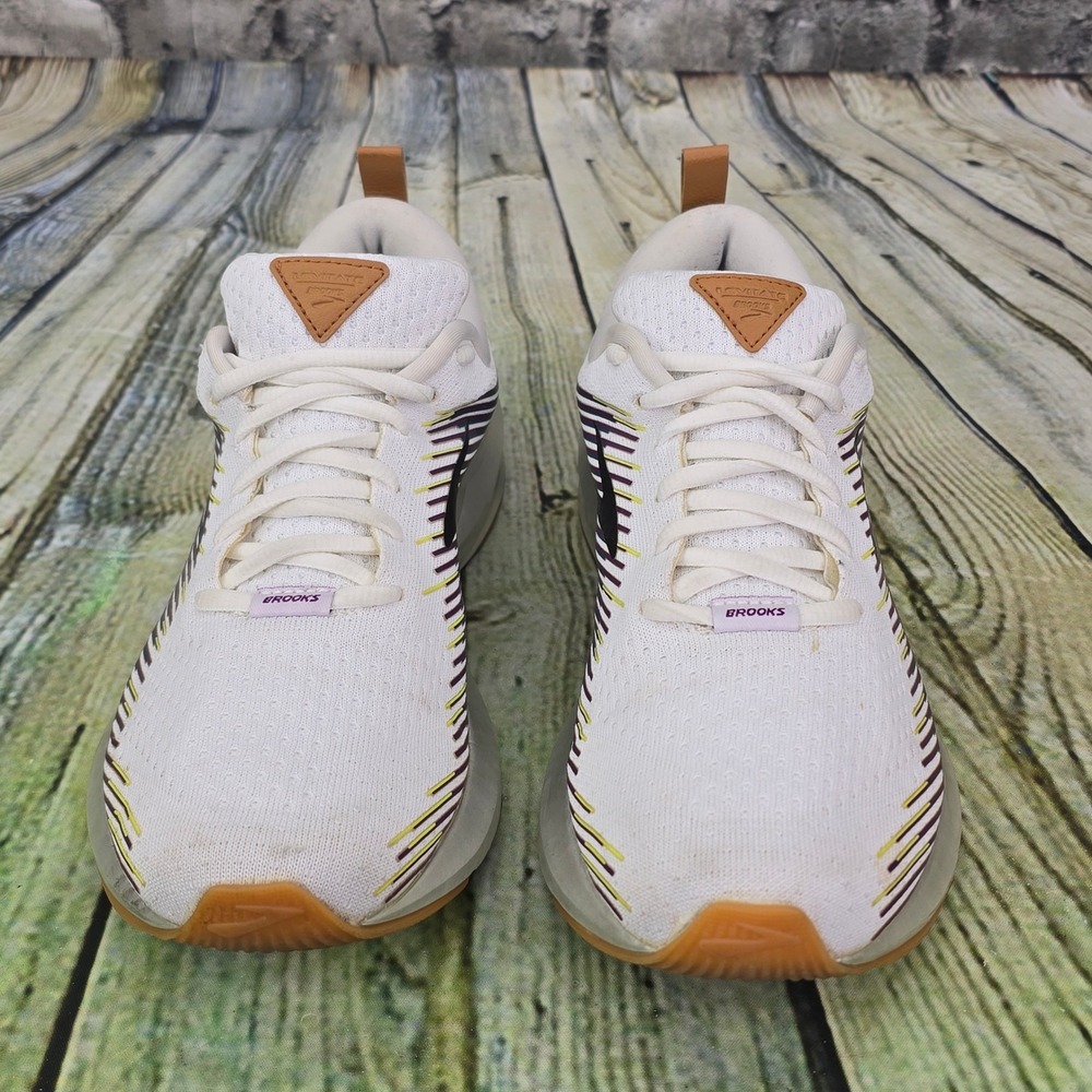 Brooks Levitate Running Shoes Womens 10 White Silver DNA AMP Athletic Sneakers - Picture 6 of 9